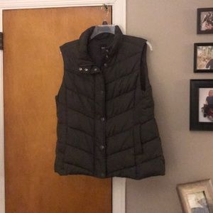 Gap vest
